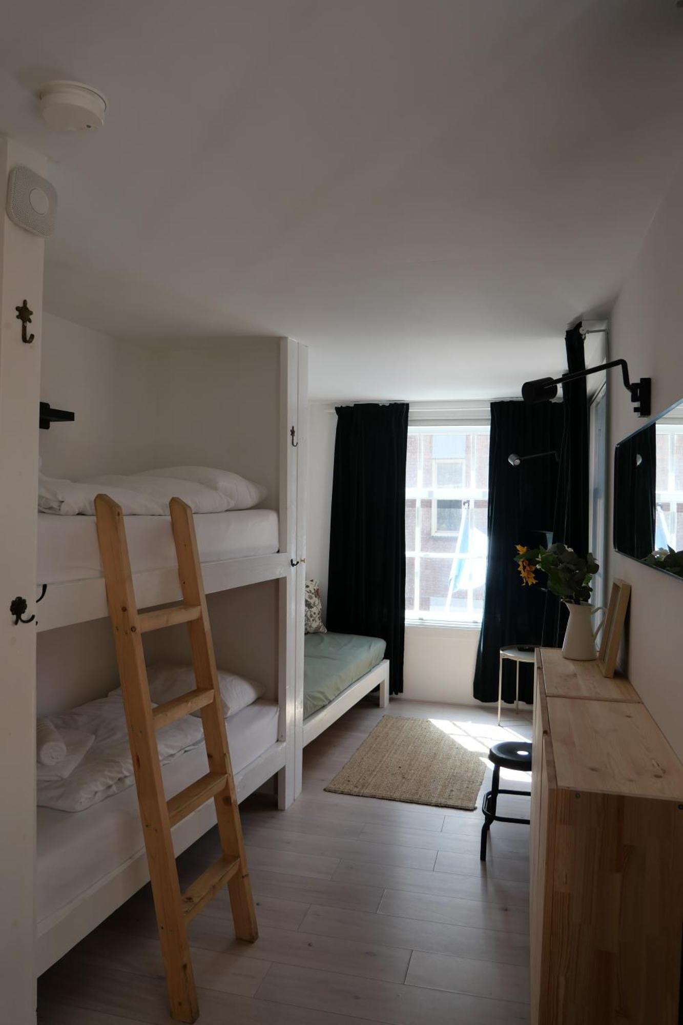 Tiny Private City Rooms 하를렘 객실 사진